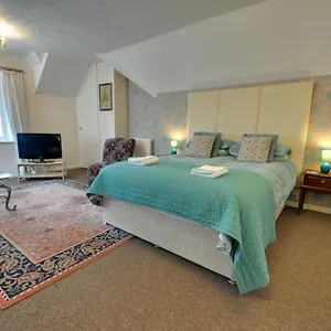 1-the-coach-house.tophotelsbath.com/